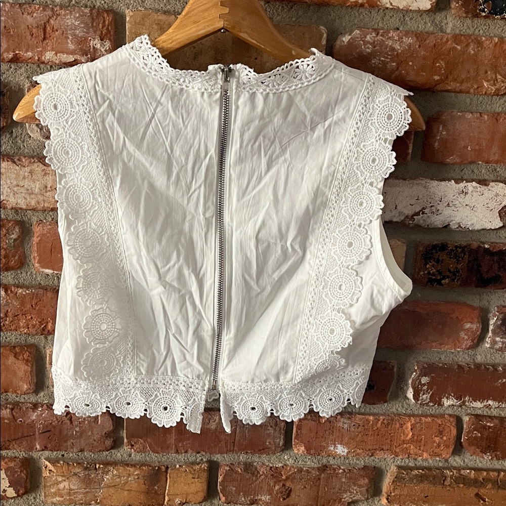 Floral Embroidered White Lace Cropped Top Size Medium - Picture 3 of 8